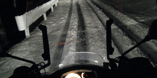 夜の奥武蔵グリーンライン雪中ツーリング