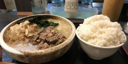 2019/9/7 秋田ラーメンはまで「背脂魚ラーメン塩細麺(大盛)」
