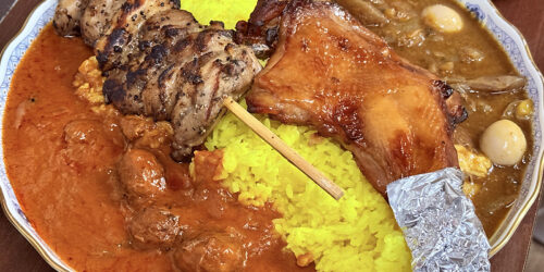 2025/12/3 やきとり大で「ローストチキン＆特大ペッパー × 牛すじ・鶏皮・つくね全部盛りダムカレー」-埼玉県鶴ヶ島市